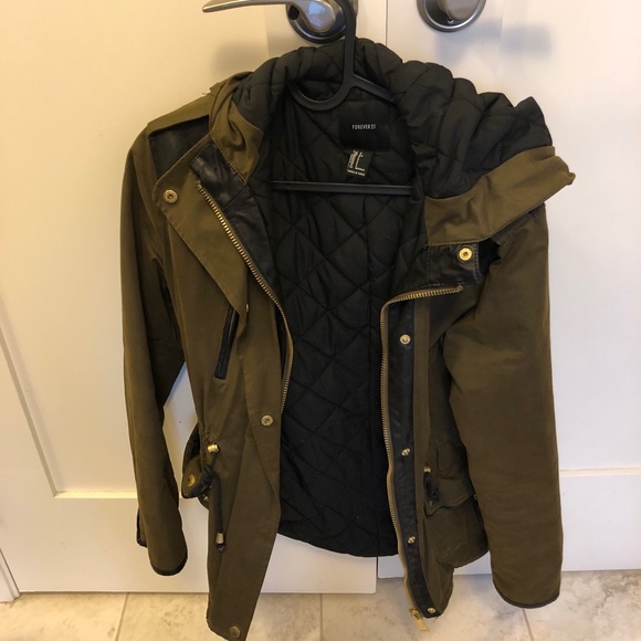 Forever 21 military green jacket - Picture 1 of 3
